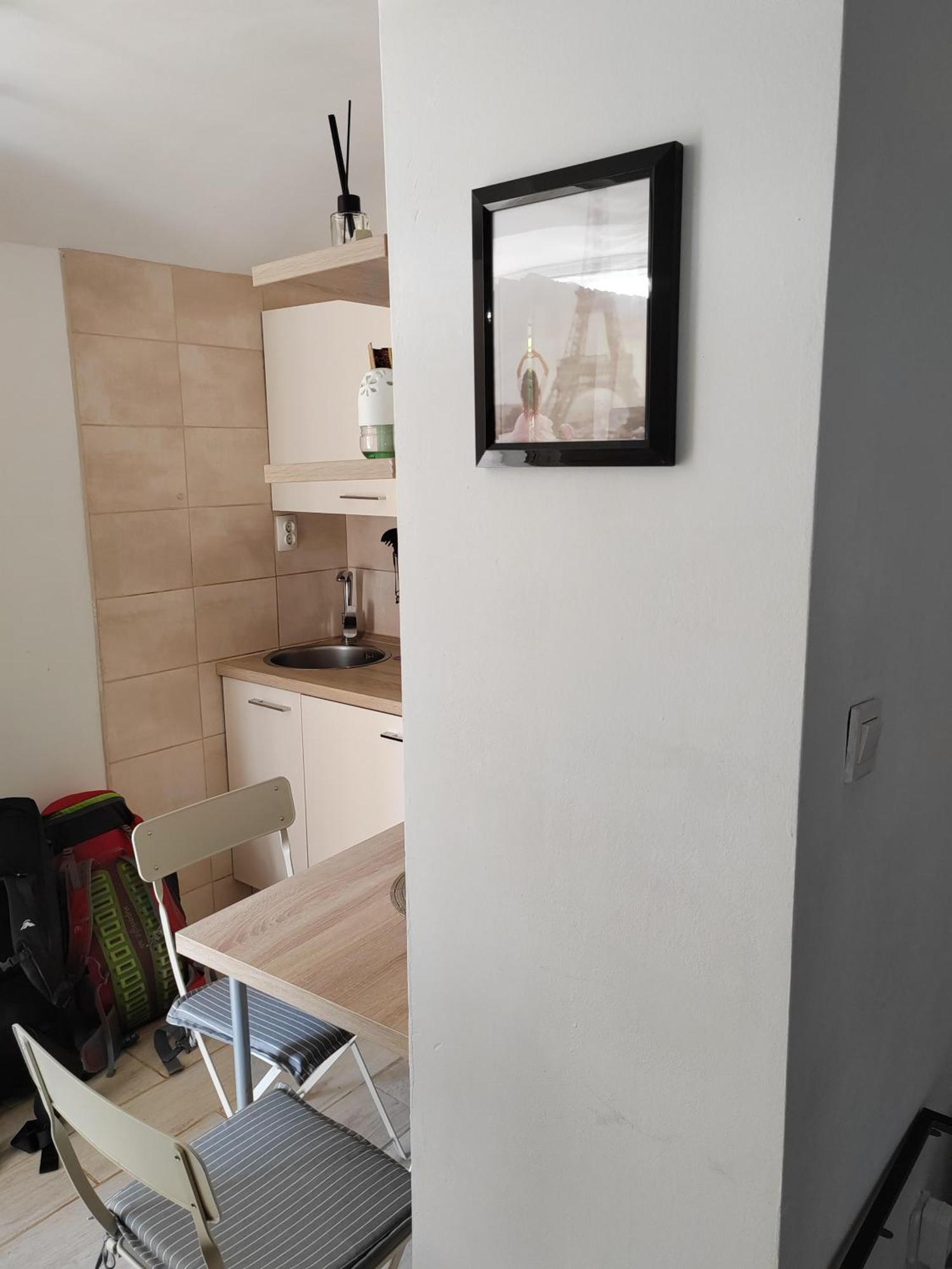 Lara Appartement Zagreb Buitenkant foto